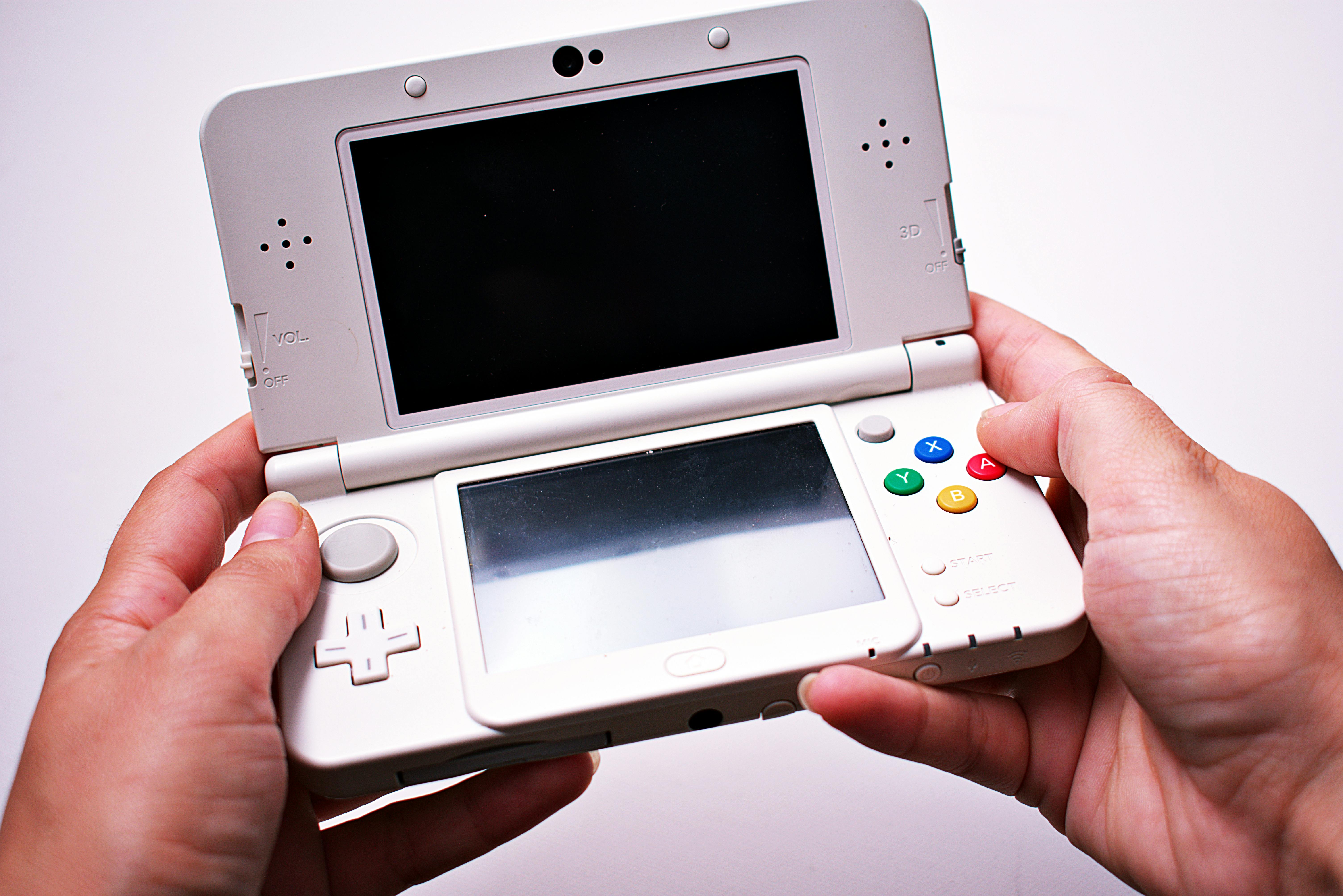 Japan in the World of Gaming: From Nintendo to PlayStation – Play Them Right in Their Homeland!